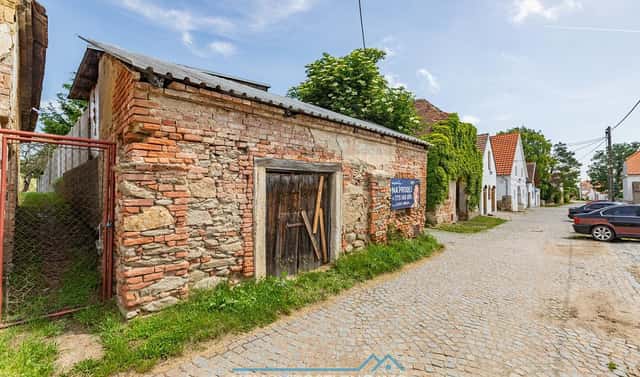 Prodej komerčního objektu (jiného typu) 219 m², Šatov, okres Znojmo