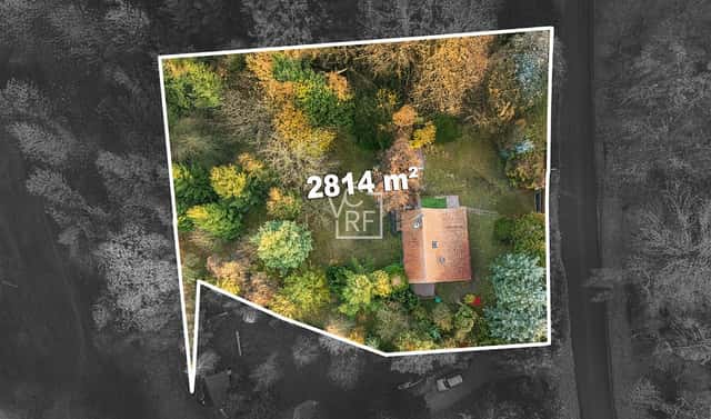 Prodej stavebního pozemku 2 814 m², Liteň, okres Beroun
