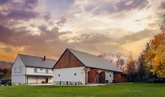 Pronájem chaty/chalupy 600 m² s pozemkem 5 000 m², Žandov – Heřmanice, okres Česká Lípa