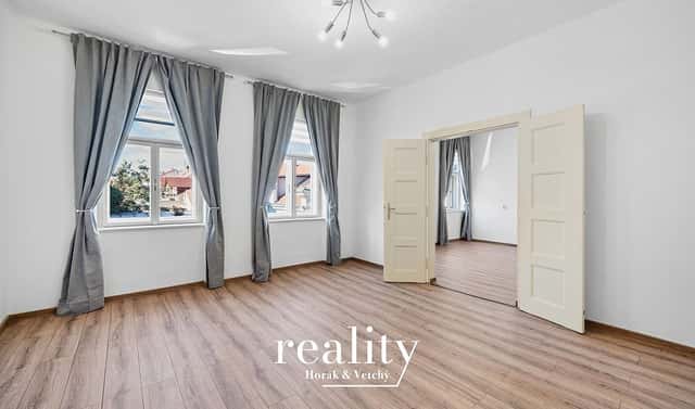 Pronájem bytu 2+1 65 m², Benjamina Kličky, Znojmo