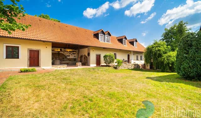 Prodej domu 180 m² s pozemkem 1 636 m², Miřetice, okres Benešov