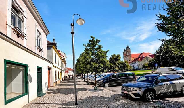 Prodej domu 268 m² s pozemkem 225 m², nám. Svobody, Valtice, okres Břeclav