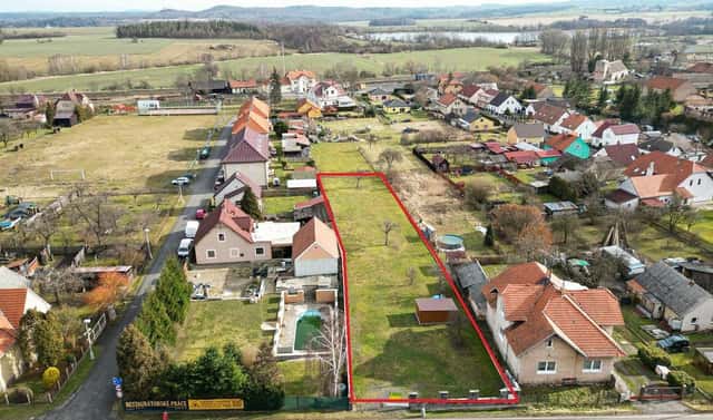 Prodej stavebního pozemku 1 542 m², Blatno, okres Louny