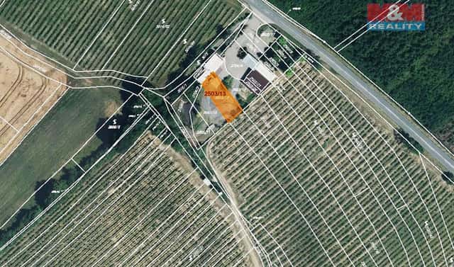Prodej pole 300 m², Dolní Bojanovice, okres Hodonín