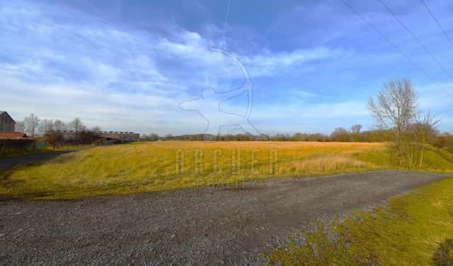 Prodej komerčního pozemku 80 085 m², Neratovická, Kostelec nad Labem, okres Mělník