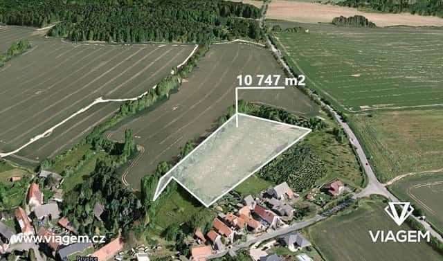 Prodej pole 6 057 m², Prusice, okres Praha-východ
