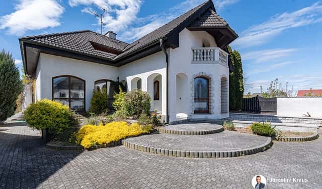 Prodej domu 250 m² s pozemkem 769 m², Za Kulturním domem, Nechanice, okres Hradec Králové