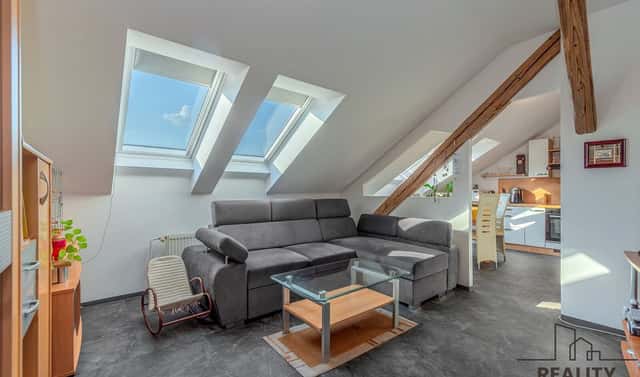 Prodej bytu 2+kk 54 m², Tovární, Ivančice – Alexovice, okres Brno-venkov