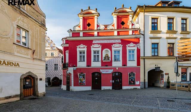 Prodej nájemního domu, činžáku 266 m², Žižkovo nám., Tábor