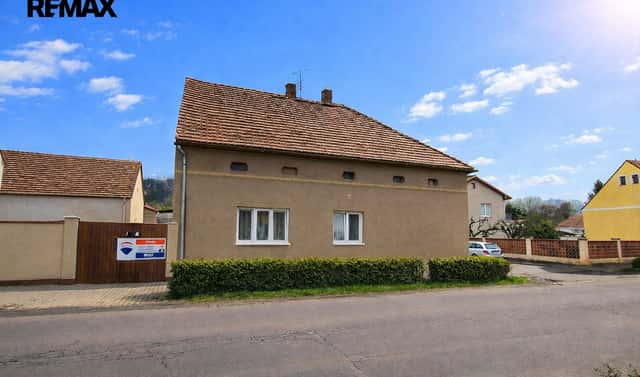 Prodej domu 117 m² s pozemkem 215 m², 5. května, Kryry, okres Louny