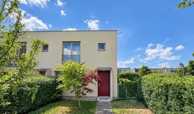 Pronájem domu 120 m² s pozemkem 275 m², Červená Skála, Husinec – Řež, okres Praha-východ