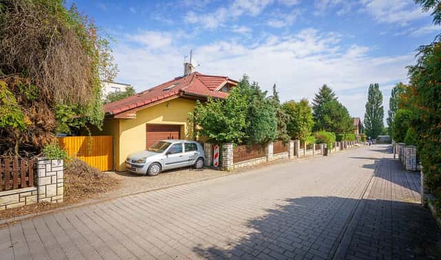 Prodej domu 160 m² s pozemkem 540 m², Horoměřice, okres Praha-západ