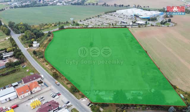 Pronájem pozemku 50 000 m², Hradec Králové