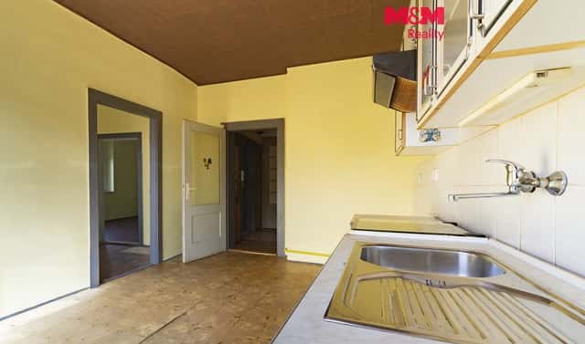Prodej bytu 2+1 73 m², Nádražní, Aš, okres Cheb