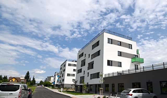 Prodej obchodních prostor 1 m², V Cestkách, Mnichovo Hradiště, okres Mladá Boleslav