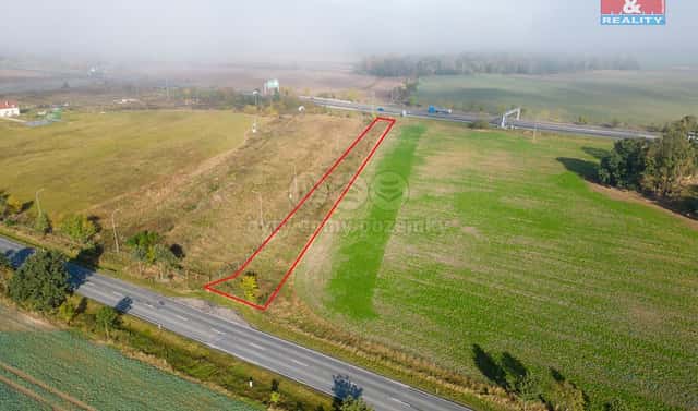 Prodej pole 1 884 m², Odrava, okres Cheb