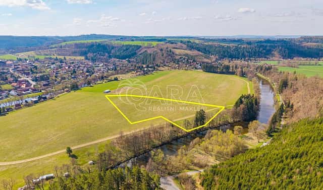 Prodej pole 20 369 m², Vlastějovice, okres Kutná Hora