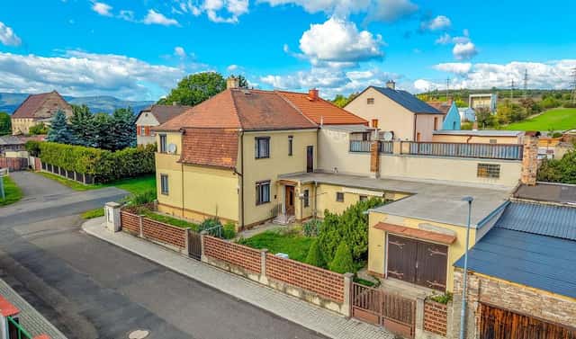 Prodej domu 161 m² s pozemkem 293 m², Zabrušany – Všechlapy, okres Teplice