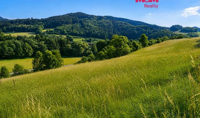 Prodej louky 4 215 m², Lužná, okres Vsetín