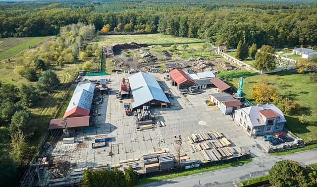 Prodej výrobních prostor 19 535 m², Seletice, okres Nymburk