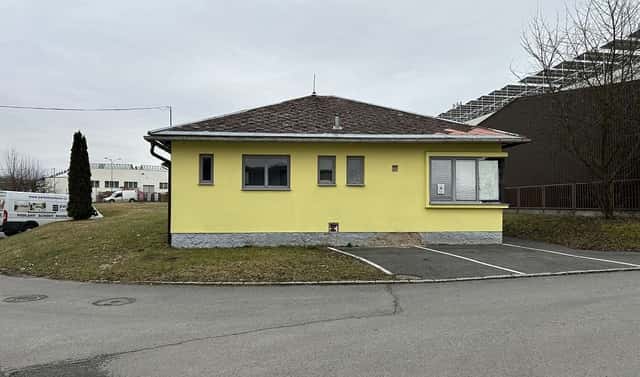 Pronájem kanceláře 96 m², Hřbitovní, Plzeň – Doubravka, okres Plzeň-město