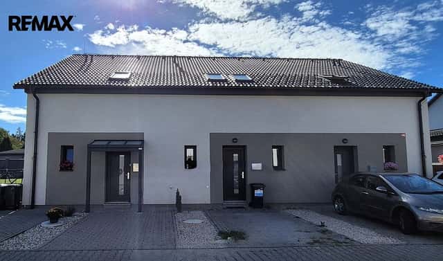 Prodej domu 110 m² s pozemkem 225 m², Třešňová, Svojetice, okres Praha-východ