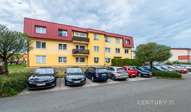 Prodej bytu 3+1 87 m², Na Čampuli, Tlučná, okres Plzeň-sever