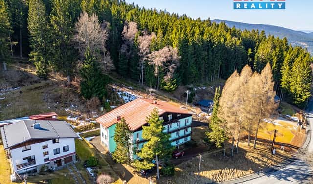 Prodej ubytovacího objektu 1 085 m², Železná Ruda – Hojsova Stráž, okres Klatovy
