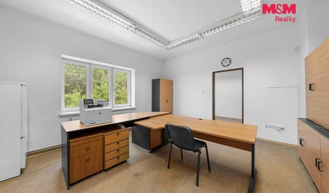 Prodej obchodních prostor 240 m², Veslařská, Ústí nad Labem – Neštěmice