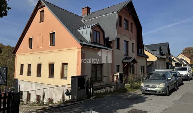Prodej ubytovacího objektu 611 m², Hejnice, okres Liberec