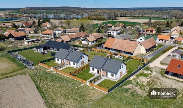 Prodej stavebního pozemku 3 091 m², Horní Ředice, okres Pardubice