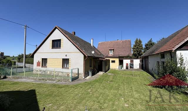 Prodej domu 85 m² s pozemkem 951 m², Žihobce, okres Klatovy