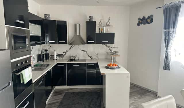 Prodej nájemního domu, činžáku 194 m², Nádražní, Chabařovice, okres Ústí nad Labem