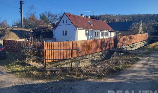Prodej domu 130 m² s pozemkem 569 m², Nový Knín – Kozí Hory, okres Příbram