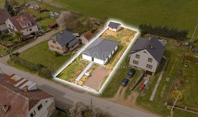 Prodej domu 120 m² s pozemkem 846 m², Kozárovice, okres Příbram