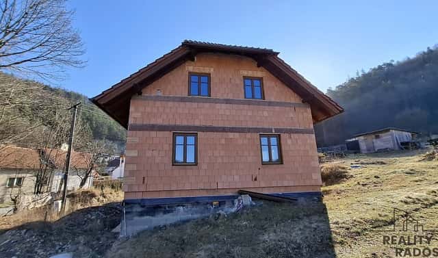 Prodej domu 129 m² s pozemkem 1 306 m², Blansko – Lažánky