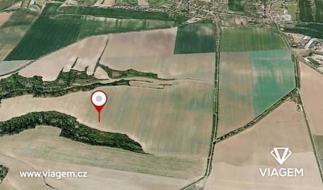 Prodej pole 2 462 m², Vysoká, okres Mělník