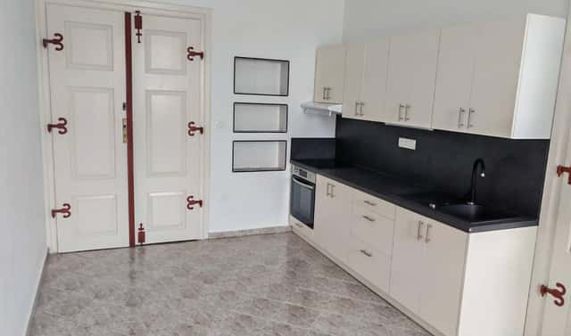 Pronájem bytu 2+1 75 m², nám. Svobody, Vodňany – Vodňany I, okres Strakonice