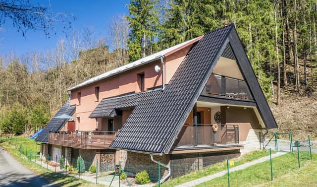 Prodej ubytovacího objektu 300 m², Rekreační, Karolinka, okres Vsetín