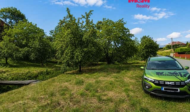 Prodej stavebního pozemku 1 619 m², Voděrady – Uhřínovice, okres Rychnov nad Kněžnou