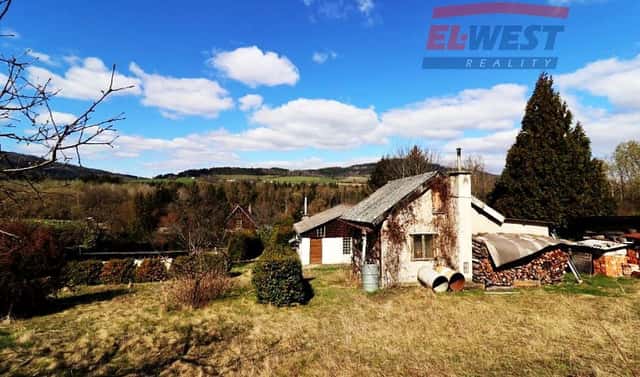 Prodej domu 46 m² s pozemkem 2 228 m², Nuželická, Sušice – Sušice III, okres Klatovy