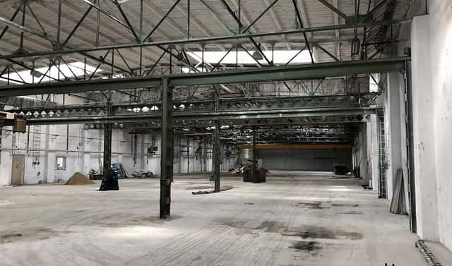 Pronájem skladovacích prostor 1 500 m², Křižíkova, Čelákovice, okres Praha-východ