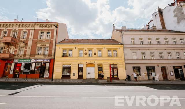 Pronájem bytu 2+1 67 m², Husitská, Praha 3 – Žižkov