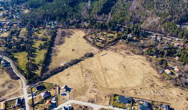 Prodej stavebního pozemku 79 028 m², Mníšek pod Brdy, okres Praha-západ