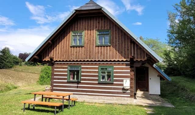 Prodej chaty/chalupy 100 m² s pozemkem 957 m², Mírová pod Kozákovem – Sekerkovy Loučky, okres Semily