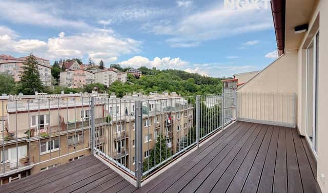 Prodej bytu 2+kk 53 m², V zahradách, Praha 8 – Libeň