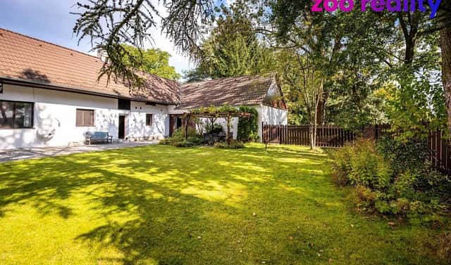 Prodej domu 234 m² s pozemkem 2 251 m², Sviny, okres Tábor