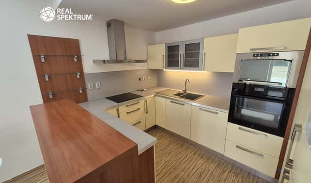 Pronájem bytu 3+kk 80 m², U stadionu, Kuřim, okres Brno-venkov