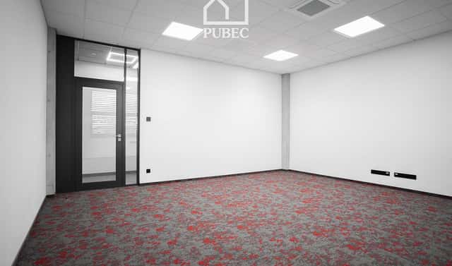 Pronájem kanceláře 184 m², Václava Nového, Rokycany – Nové Město