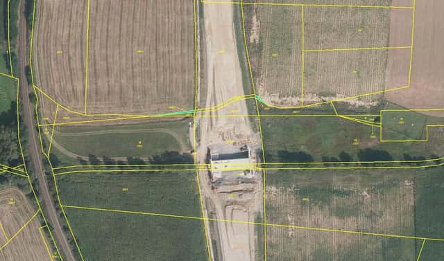 Prodej pole 5 663 m², Červený Újezd, okres Benešov